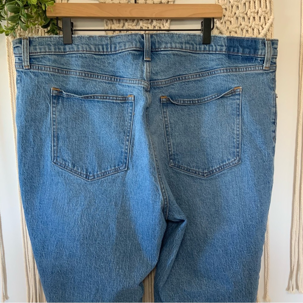 ABERCROMBIE & FITCH 90s Straight Ultra High Rise Distressed Jeans 35 / 20 SHORT - Picture 7 of 11